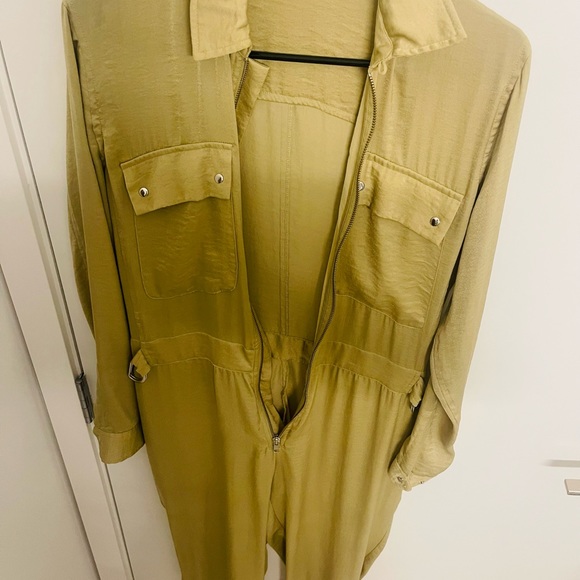 very comfortable, I'm no longer an XS, it looks very pretty, few uses - Picture 3 of 3